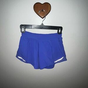 Lululemon Hotty Hot shorts size 4